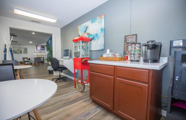 Oakview Landing Apartments Gallery 2
