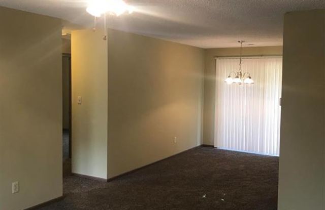 2292 Highland Hill Gallery 3