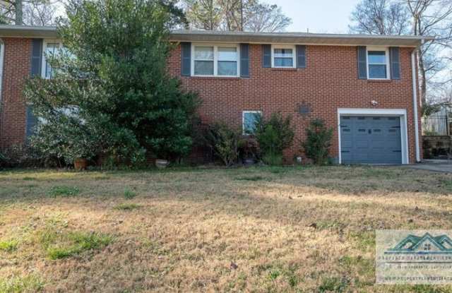 205 High Road photos photos