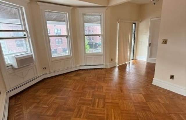 1587 East 18th Street photos photos