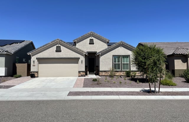 18796 W Mercer Ln Gallery 1