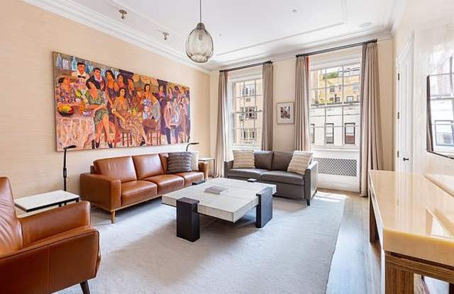 37 E 67th St Apt 4A Gallery 2