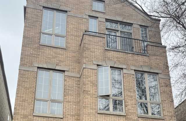 4426 S Calumet Avenue unit: G photos photos