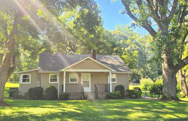 Beautifully Maintained Farm House photos photos