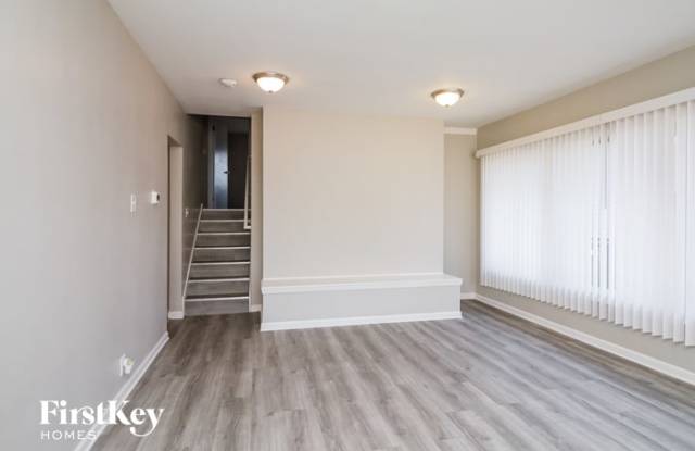1465 Ridge Road Gallery 4