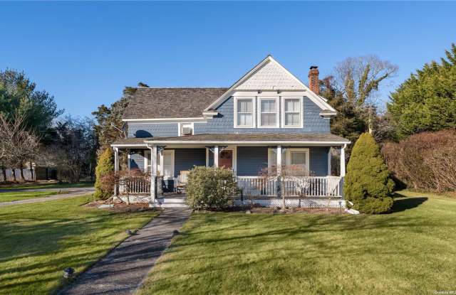 478 Montauk Highway - 478 Montauk Highway, East Quogue, NY 11942