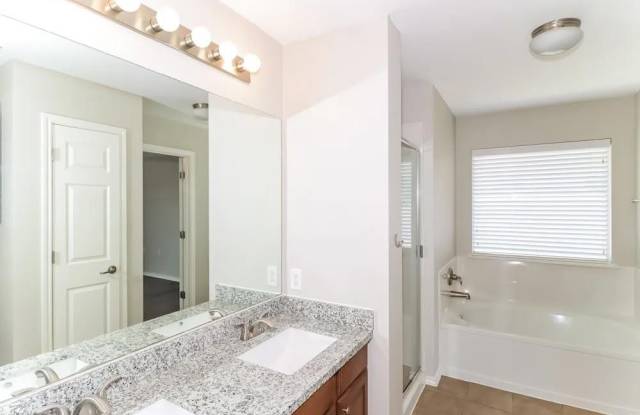 5608 Kleberg Trl Gallery 3
