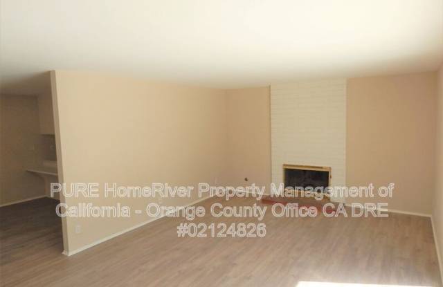 6092 Larchwood Drive Gallery 3