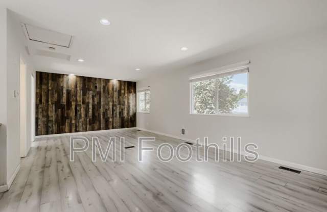 12996 E Florida Dr Gallery 4