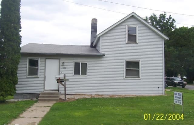 1029 7th St. - 1029 7th Street, Boone, IA 50036