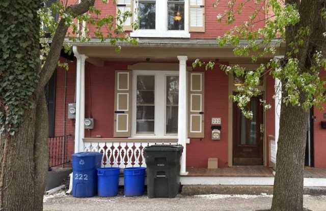 222 W UNION STREET photos photos