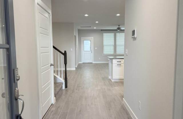 2006 Beaufort Dr. Gallery 3