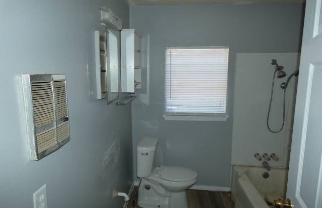 3 bedroom, 1 bath photos photos