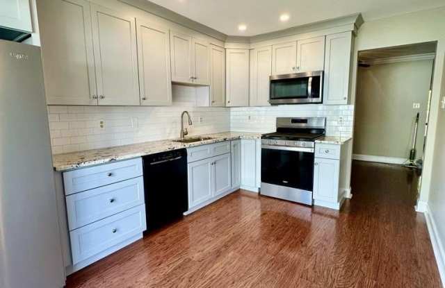 22 HONEY LOCUST LANE photos photos