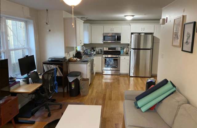 24 Beacon Pl. Gallery 2