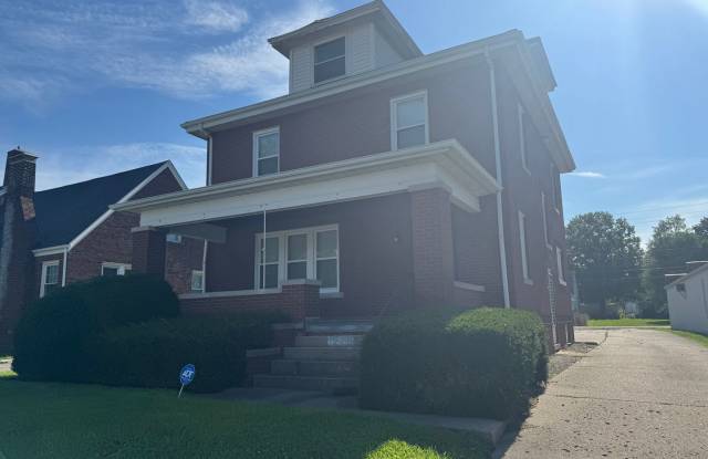 1728 S 6th photos photos