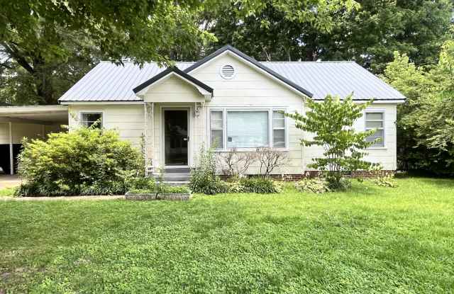 621 North 28th Avenue photos photos