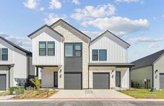 Vireo Wesley Chapel photos photos