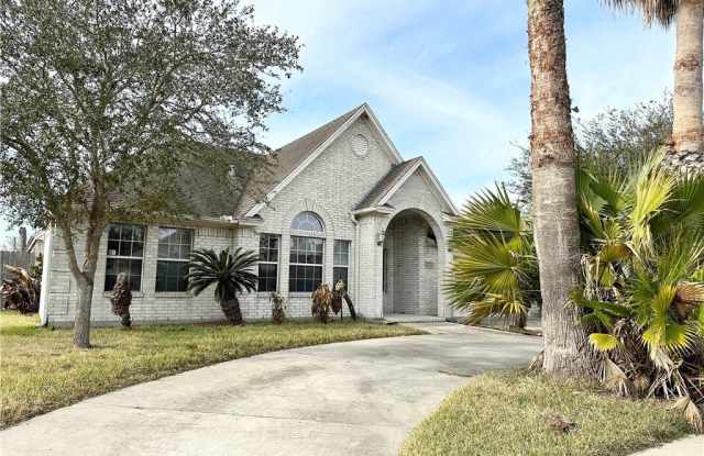 7613 Bayonne Drive Gallery 2