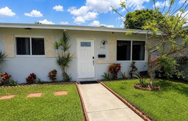5435 NW 17th Court NW Gallery 3
