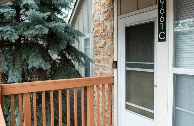 Charming & Updated 1BR Condo in Littleton Gallery 3