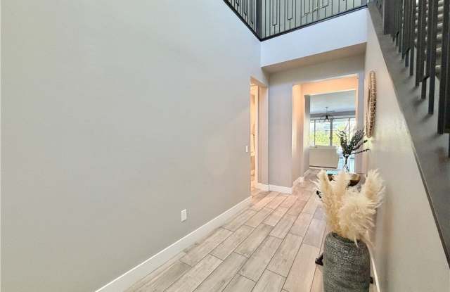 12422 Foxtail Run Avenue Gallery 4