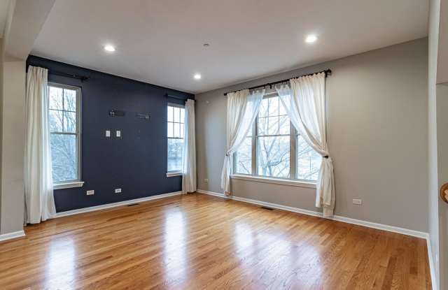 1140 Danforth Court Gallery 3
