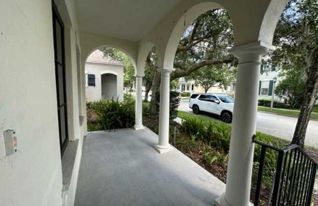 3 Bedroom, Renovated Single Level Home in East Village of Celebration Gallery 3