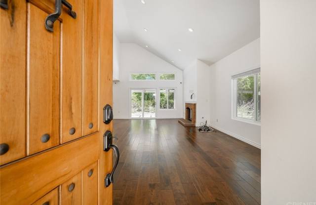 522 Park Springs Court Gallery 2