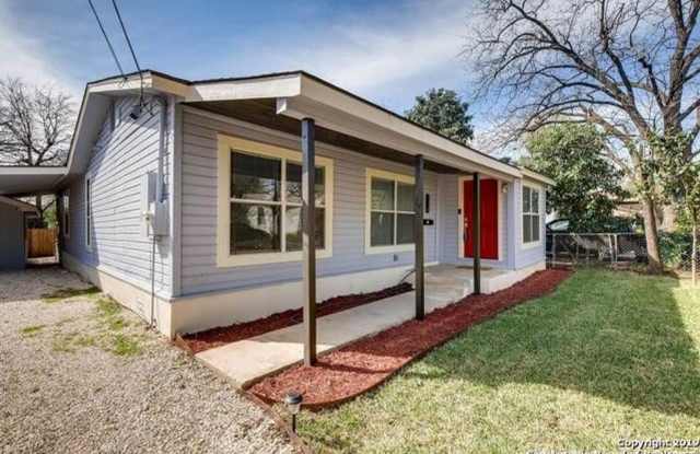 Adorable 3 bedroom 2 bath Minutes from N St. Marys!! Completely updated! photos photos