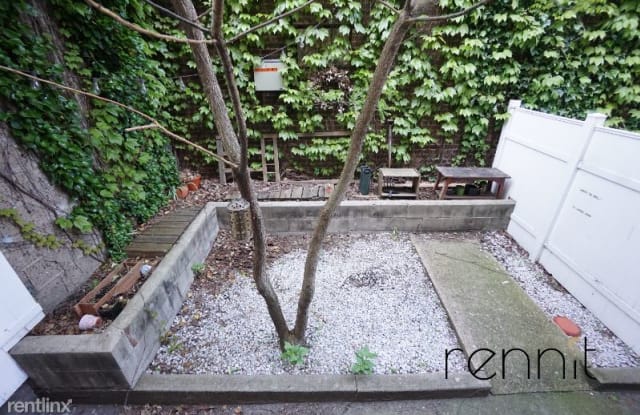 730 Lorimer St - 730 Lorimer Street, Brooklyn, NY 11222