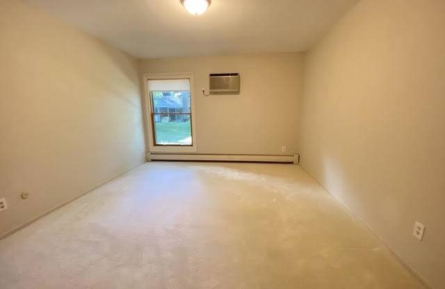 2800 Hamline Avenue North - 107 Gallery 4
