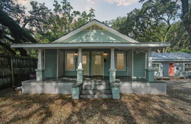 1 Bedroom 1 Bathroom FALL 2026! photos photos