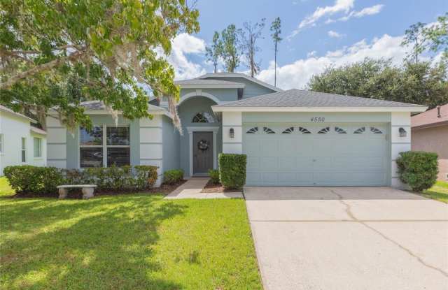 4550 ROUNDVIEW Court Gallery 2
