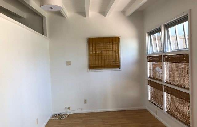 306 12th Street 1/2 - 306 12th Street, Huntington Beach, CA 92648