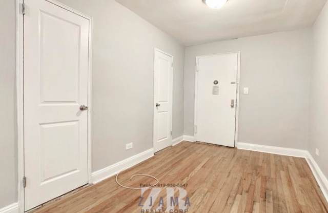 222 East 17th Street Gallery 3
