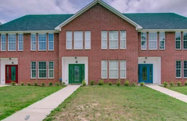 Pleasant Grove Townhouse for rent! Gallery 1