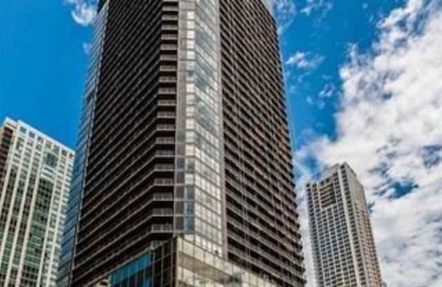 10 E Ontario Street - 10 East Ontario Street, Chicago, IL 60611