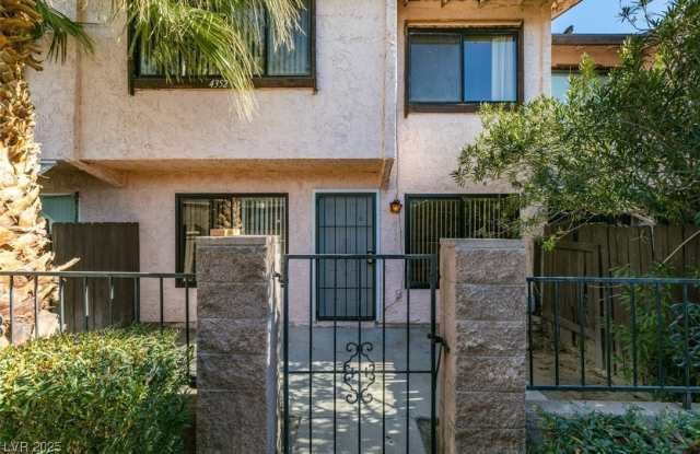 4352 Caliente Street - 4352 Caliente Street, Paradise, NV 89119