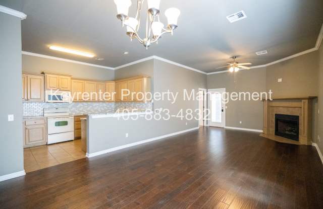 Beautiful 3 Bed 2 bath Home in Norman! photos photos