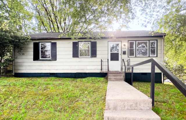 305 S 9th Ave photos photos