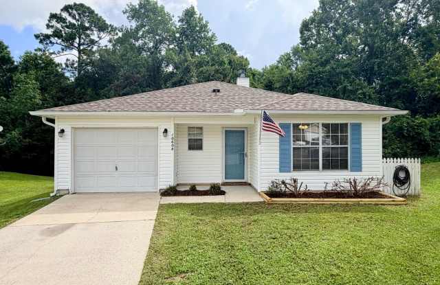 Charming 3-Bedroom Home photos photos Charming 3-Bedroom Home photos photos