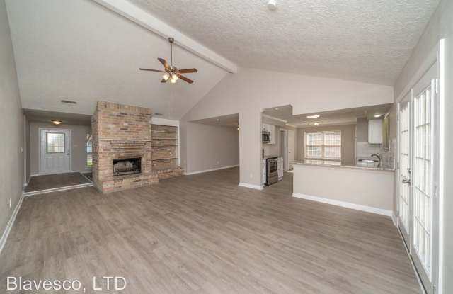5911 Crooked Post Road Gallery 3