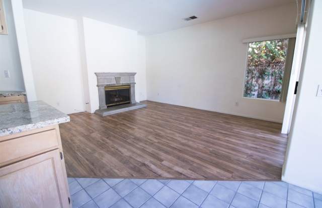 4695 Serenata Gallery 4