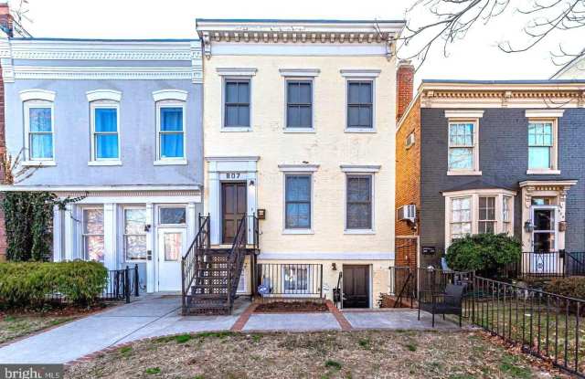 807 MARYLAND AVENUE NE - 807 Maryland Avenue Northeast, Washington, DC 20002