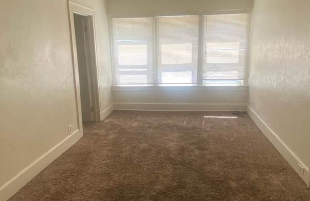 Toledo 1 bedroom Gallery 4