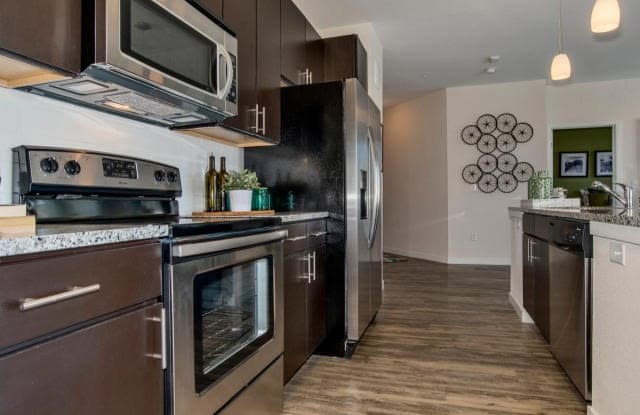 1655 Owens St Unit A32 photos photos