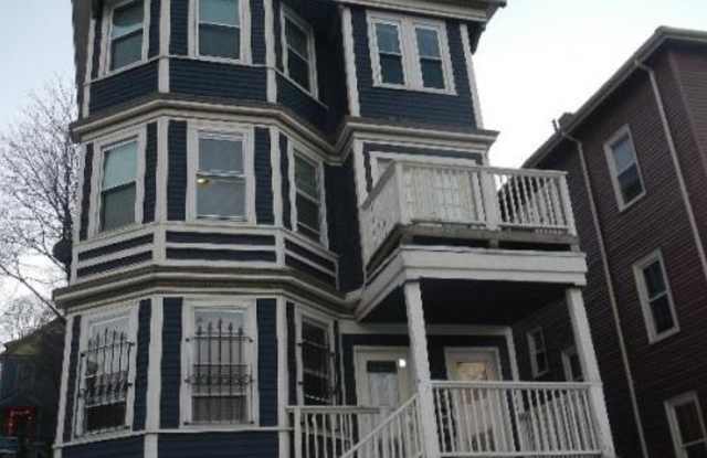 182 Hillside Gallery 4