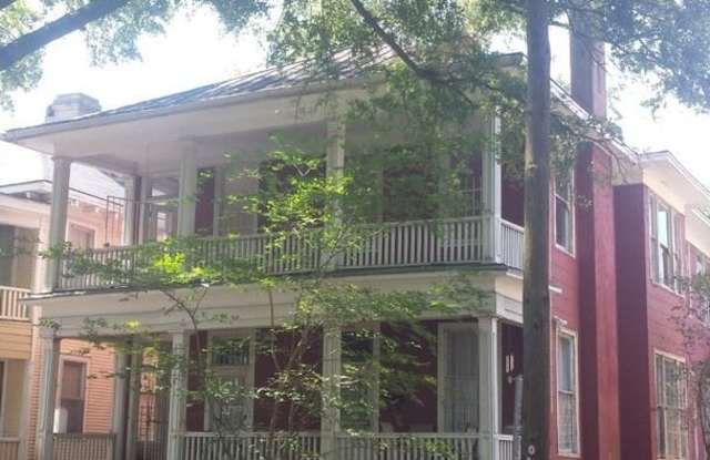 513 E Waldburg St. Gallery 2