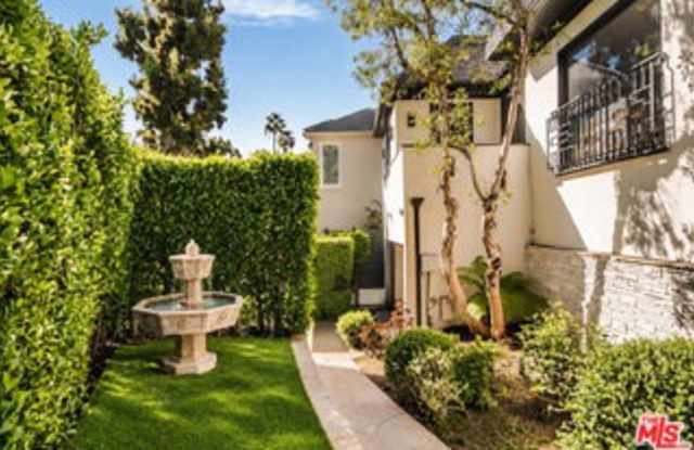 1229 North Wetherly Drive Gallery 2